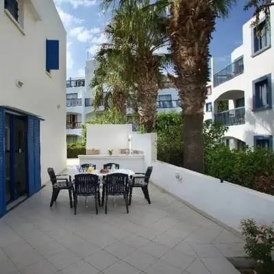 Villa Julie