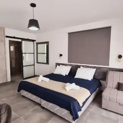 Nissi avenue 64 Studio 3 - Luxcyservices