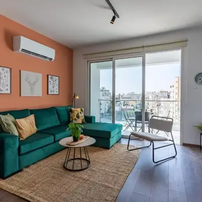 Harbor Apartments in Larnaca
