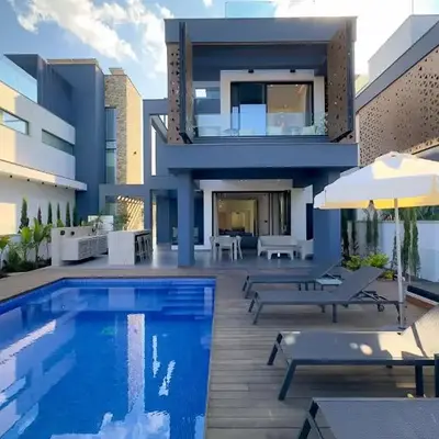 Luxury Beachfront Villa - Rooftop Jacuzzi