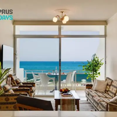 Makenzy Sandy Beachfront Paradise