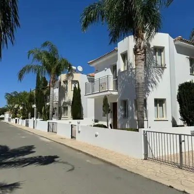 Paez Villa