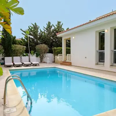 Villa with private pool in Pervolia