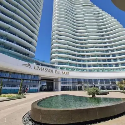 Del Mar 2 Luxe Bedroom 'C' Highrise Residence
