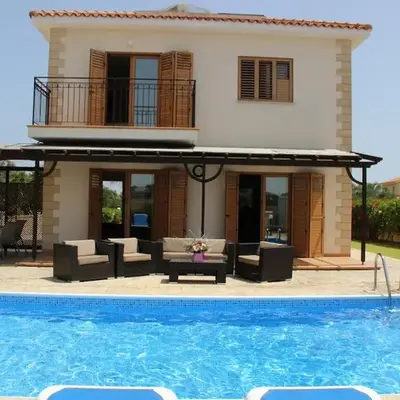 Palm Villa 3 bedrooms - Sleeps 6