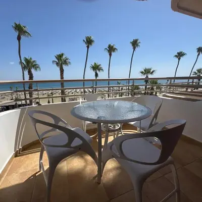 Ithaki Phinikoudes Apartment No. 202