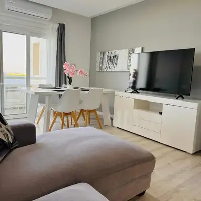 Sea view 3 bedrooms apartment
