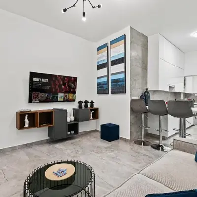 FatCow Beach Apartment