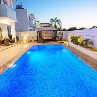 Hubstay - Blue Harmony Villa in Protaras - 5 min Walk to the Beach