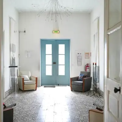 ResArt Traditional House