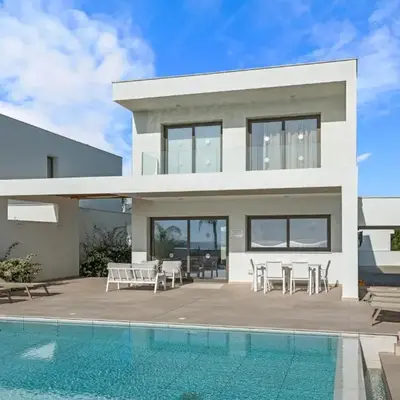 Serenity Waves Villa 8