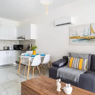 Infinity - One-Bedroom Apt W Terrace in Larnaca