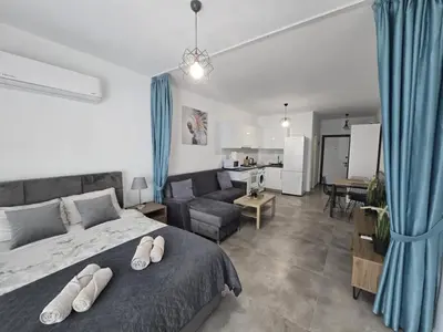 Gallery image of Commodus Large Studio apartment at Caesar Resort North Cyprus G1 in Dherinia