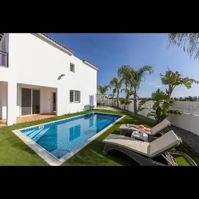 Sweet Seaview Villa