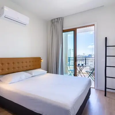 Stylish Central Apartment • City Views • Prime Location • Parking