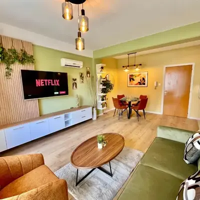 Tropical Cozy 1 - Bedroom Apartment