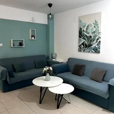 Modern Holiday Appartment With Pool