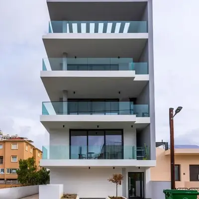 Solara - Stylish Balcony Apartments in Larnaca