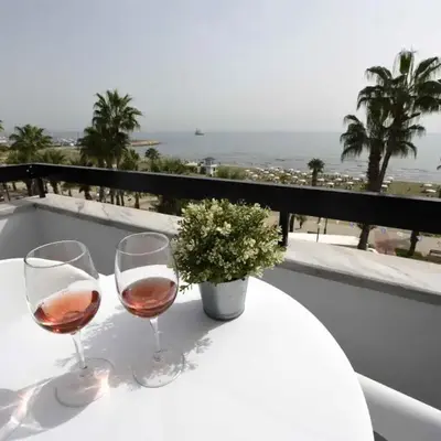 Finikoudes Sunrise Sea View Lux