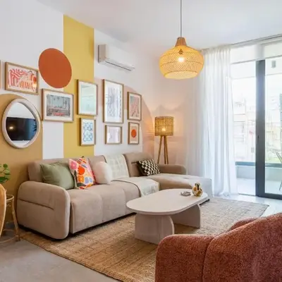 Lunette - Artful 1-BR Apartment & Balcony in Larnaca