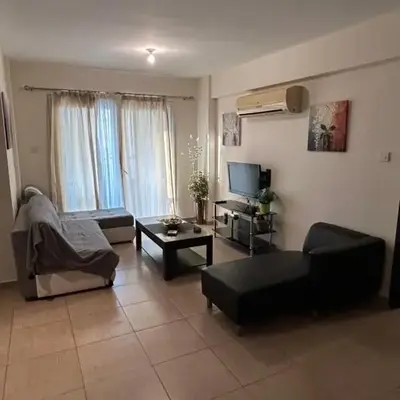 Modern 2BR Appartment near Finikoudes beach - Larnaka