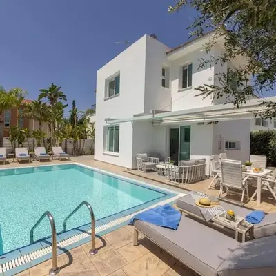 SeaSalt Villa