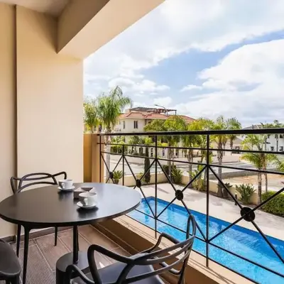 2BR Apartment with Amazing View and Pool in Kiti