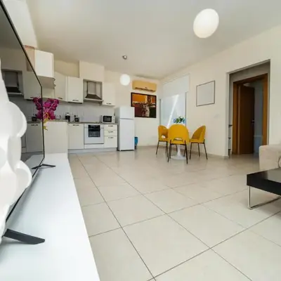 Modern 1 bedroom flat