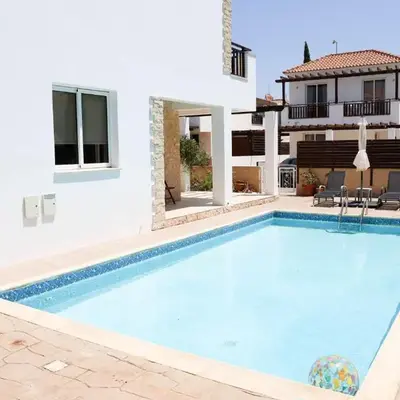 Agesilaos Seaview 33
