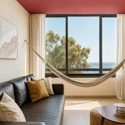 Larnaca Seaview Apartment with pool & parking