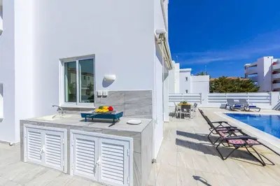 Gallery image of Villa Araella in Protaras