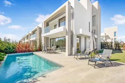 Gallery image of Azure Seaview Garnet Villa in Paralimni