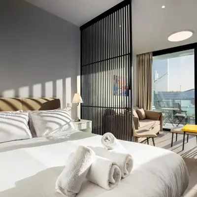 Irinis 150 Urban Luxury Studios