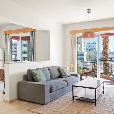 Spacious City Centre Living