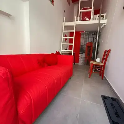 RED Cabin-Larnaca Centrum