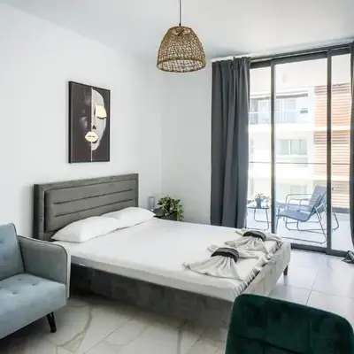 Mackenzie Signature Studio Suite in Larnaca