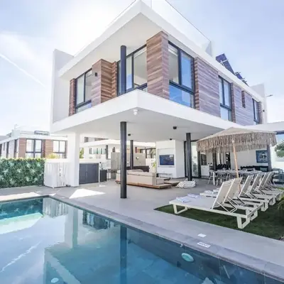 Holiday Home Protaras Aqua Pearl Villa AQ18 mit Poolheizung by Interhome