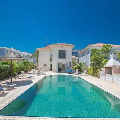 Holiday Home Protaras Villa mit Pool am Strand der Fig Tree Bay by Interhome