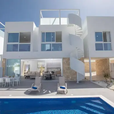 Holiday Home Ferienvilla Vie Bleu mit großem Pool by Interhome