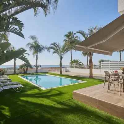 Holiday Home Moderne- geräumige Ferienvilla by Interhome