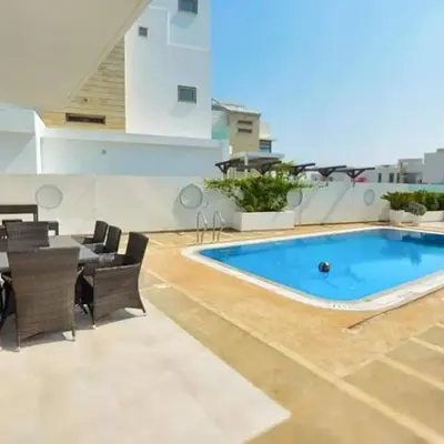 Ideal Holiday Roof Terrace with Sea Views
