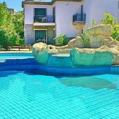 Larnaka Beach House 3