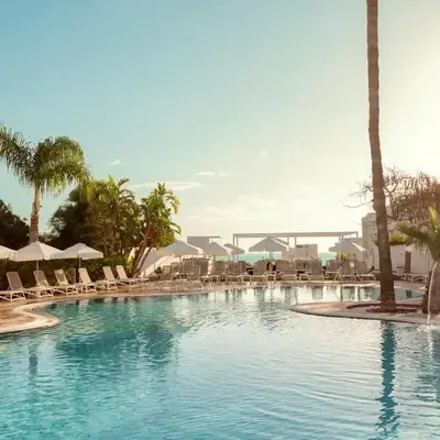 Lantiana Gardens ApartHotel