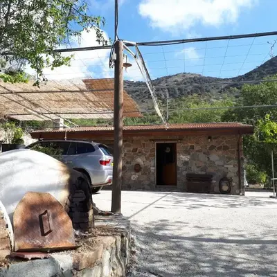 Agrompelo House