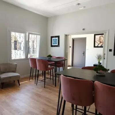 St Lazarus City Hotel