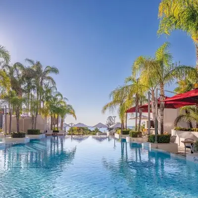 Four Seasons Hotel