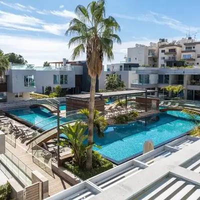 Carmencita Studio B14 with pool