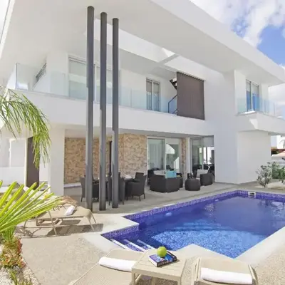 Villa Luna