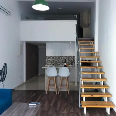 Cozy Loft Apartment 2