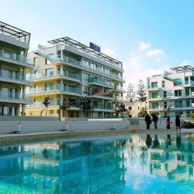 Emerald Suites